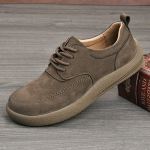 Chaussures de marche en cuir véritable pour hommes, bout rond, à lacets, semelle extérieure en caoutchouc confortable, doublure en peau de porc, couleur unie - Product Image 1