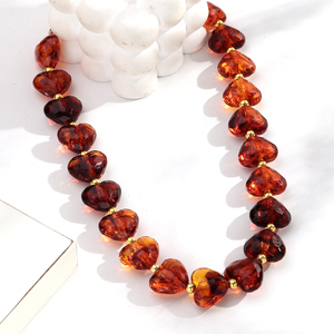 <span class=keywords><strong>Collana</strong></span> Girocollo alla Moda 2026 Nuova Collezione Dolce per Feste, con Cuore in <span class=keywords><strong>Ambra</strong></span> Acrilica Sfaccettata, per Donne e Ragazze - Product Image 2
