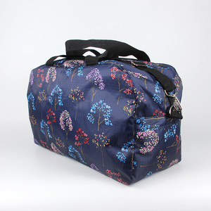 Bolsa de lona plegable con estampado de dibujos animados, bolsa de almacenamiento grande para viaje con correa para el hombro para uso en viajes - Product Image 3
