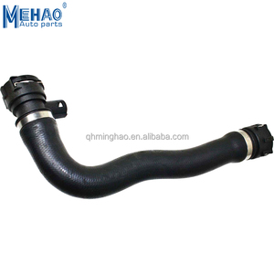 Pièces automobiles Tuyau de refroidissement du radiateur Tuyau d'eau 17127508011 pour <span class=keywords><strong>BMW</strong></span> E60 <span class=keywords><strong>E63</strong></span> E64 E65 E66 545I <span class=keywords><strong>645CI</strong></span> 745I - Product Image 1