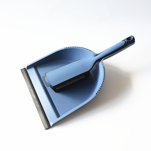 Set Moderno di Mini Scopa e Paletta Sunshine con Manico <span class=keywords><strong>in</strong></span> Plastica e Testa <span class=keywords><strong>in</strong></span> PP Ecologica per Uso Domestico - Product Image 6