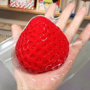 Jouet sensoriel anti-stress en silicone souple, très populaire : Fidget Ball Fraise Enneigée à pincer et à presser - Product Image 5