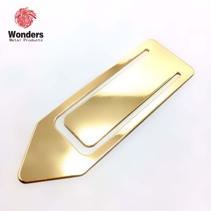 Marcapáginas de Latón Grabados con Letras Impresas en Relieve Doradas Personalizables e Imprimibles Gratuitamente - Product Image 4