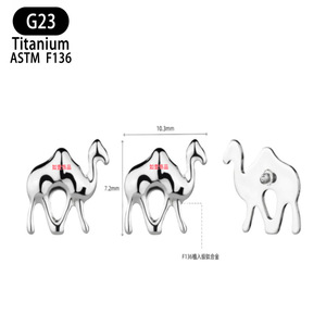Clous d'oreille en alliage de titane en forme de chameau ASTM F136 à filetage interne, clous de lèvre, bijoux de piercing tendance - Product Image 4