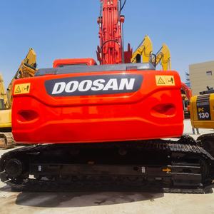 Excavatrice sur chenilles d'occasion Doosan DX225LC-9S, grande machine de terrassement avec pompe moteur et PLC, capacité de la cuve de 1,1 m, puissance de 120 kW - Product Image 5