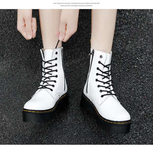 Tendencia Primavera 2026: Botas de Trabajo con Cordones de Moda Inglesa, de Punta Gruesa y Estilo Holgado - Botas de Tobillo Cómodas para Exteriores - Product Image 6