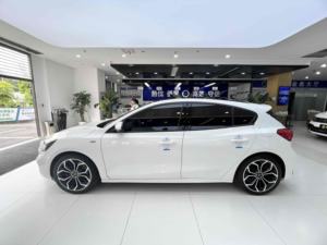 Pour-d Focu-s 2021 modèle deux portes EcoBoost 180 Turbo automatique ligne <span class=keywords><strong>ST</strong></span> avec sièges en cuir de direction gauche R18 pneus lumières LED - Product Image 2