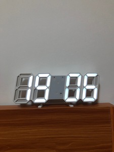 Orologio da Parete Digitale 3D Smart Bestseller con Display LED, Allarme, Temperatura e Illuminazione Decorativa - Product Image 6
