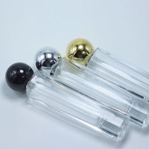 Flacon de parfum en verre transparent carré miniature de luxe personnalisé, vide, 15 ml, 30 ml - Product Image 4