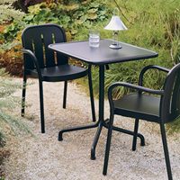 Ensemble de chaises de salle à manger d'extérieur en alliage d'aluminium durable de style nordique avec table carrée et table d'appoint ronde pour cour, jardin, balcon