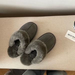 Botas Clásicas de Invierno con Logo de Marca, Botines de Diseñador, Pantuflas de Lana y Piel de Oveja de Lujo para Mujer, Botas para Hombre - Product Image 4