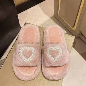Produits populaires : Pantoufles en fourrure ultra douces à semelle PVC pour femmes, fabriquées par un fabricant professionnel - Product Image 5