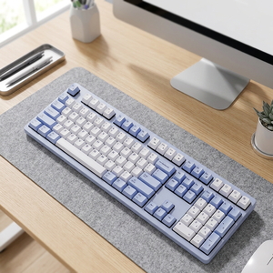 Clavier de jeu mécanique Cherry de taille standard, filaire USB, tri-mode, interface USB Type-C, 108 touches, neuf - Product Image 1