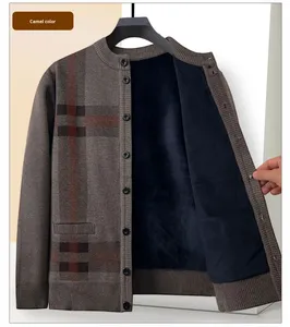 Chuyên Nghiệp Dệt Kim Tùy Chỉnh Thời Trang Mùa Đông Của Nam Giới Jacquard Đan Nút Xuống Dệt Kim Người Đàn Ông Cardigan Người Đàn Ông Của Áo Len - Product Image 4