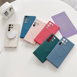Funda Magnética de TPU con Carga Inalámbrica para Samsung S24 S25 Ultra, Funda Protectora Completa de Silicona Líquida con Orificios Finos para S23 Plus S22 - Product Image 2