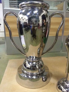 <strong>Big</strong> <strong>Cup</strong> Shiny Polished Stainless Steel Business Gift Sculpture <strong>Trophies</strong> 75CM AISI Standard - Product Image 2