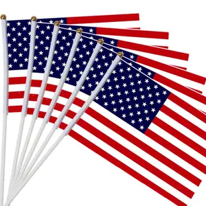Huiyi plastique pôle amérique main agitant des drapeaux pour les pays personnalisé USA main drapeau