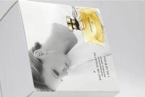 น้ำหอมผู้หญิงน้ำหอมกลิ่นผลไม้ดอกไม้ดีไซน์หรูติดทนนานน้ำหอมแบรนด์ผลไม้ - Product Image 6