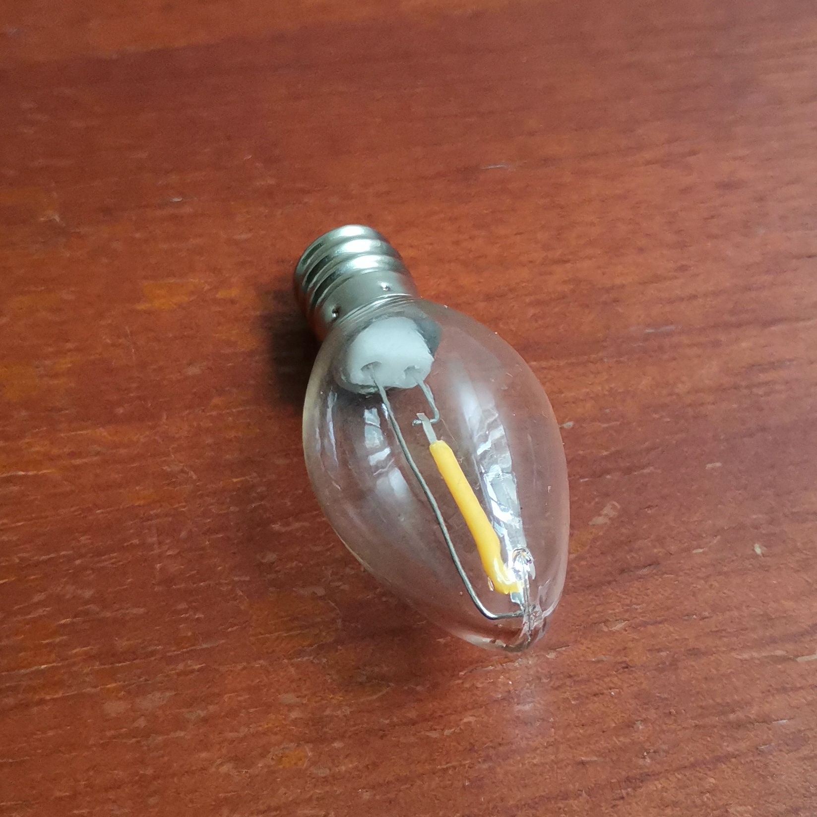 HQ LED Filament C7 Replacement Bulb E12 Base - Indoor Outdoor Christmas String Lights - Hua Qing Lig