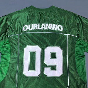 <span class=keywords><strong>Maglia</strong></span> da Calcio Personalizzata con Logo del Produttore, <span class=keywords><strong>Verde</strong></span> <span class=keywords><strong>Smeraldo</strong></span> con Pannelli Laterali in Rete, Stile Retrò, Vestibilità Ampia, Traspirante, Streetwear OEM - Product Image 4