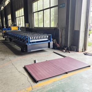 Máquina formadora de rollos de hoja de techo de panel de pared 1000 completamente automática de suministro de fábrica para Líbano - Product Image 2