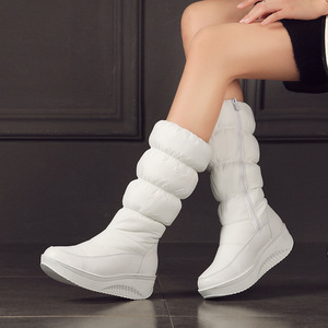 <span class=keywords><strong>Bottes</strong></span> d'hiver en duvet pour femmes, mi-mollet, chaudes, en peluche, imperméables, antidérapantes, <span class=keywords><strong>bottes</strong></span> femme, <span class=keywords><strong>bottes</strong></span> à plateforme haute zippées - Product Image 5