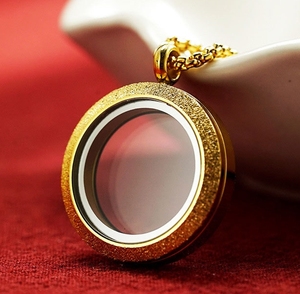 Collier pendentif médaillon rond flottant DIY en acier inoxydable plaqué or, pour femme, pour conserver les souvenirs - Product Image 3