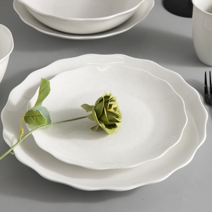Großhandel Bestseller Porzellan Moderner Stil Weiße Keramik Essteller Geschirr Großhandel Hotel Geschirrset Küchenset - Product Image 2