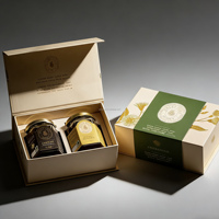 Coffret Cadeau Luxe Personnalisé Noir Rigide avec Doublure en Mousse pour 2 Pots de Miel – Emballage Premium pour Miel d'Abeille avec Cuillère en Bois et Finition Mate