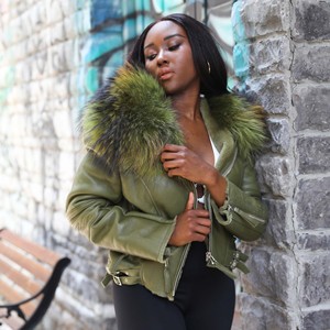 Áo khoác lông cừu thật dày dặn hai mặt, cổ lông gấu trúc siêu to dành cho nữ - Product Image 4