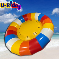Bateau banane gonflable commercial U-Rides WG-106 en PVC, tube de ski nautique, capacité de 100 à 500 kg pour 5 à 10 passagers, certifié CE
