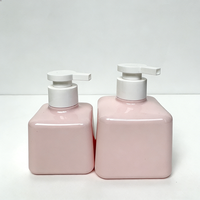 Sabun Tangan & Gel Mandi Pelembap Kustom OEM Botol Warna Permen Ramah Lingkungan Dispenser Isi Ulang Cuci Tangan Label Pribadi