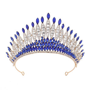 Nuova Corona Tiara di Lusso per Matrimonio, Gioiello per Capelli in Stile Principessa - Product Image 1