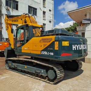 Used Hyundai 220LC-9S Crawler Excavator Tracked Earthmoving <b>Digger</b> for Construction and Mining - Product Image 1