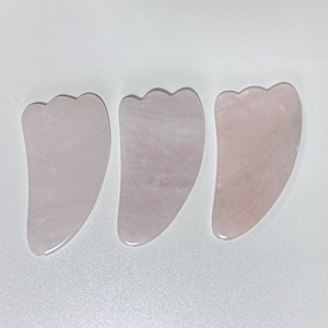 Artículos de masaje cuarzo rosa jade natural gua sha piedra productos de bienestar - Product Image 3