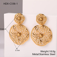 Boucles d'oreilles pendantes en acier inoxydable plaqué or pour femmes, motif floral ajouré, bijoux de mode en acier inoxydable, vente en gros