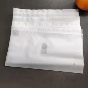 Bolsas de Embalaje con Cierre de Cremallera de Plástico Ecológico Suave, Bolsas Personalizadas con Logotipo para Ropa y Cosméticos - Product Image 1