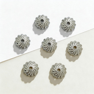 Cuentas espaciadoras en forma de flor de hierro chapadas en blanco K para la fabricación de pulseras, componentes de joyería - Product Image 4