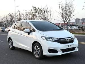 Auto Cittadina Usata 2018 <span class=keywords><strong>Honda</strong></span> Fit Comfort 1.5L Automatica Guida a Sinistra R15 Interni in Tessuto Scuri Spaziosi Basso Costo Ottime Condizioni - Product Image 2