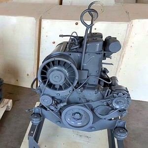 Дизельный двигатель F2L912 с воздушным охлаждением, 2-цилиндровый, для водяных насосов, горнодобывающей промышленности, ирригации, 14 кВт, 17 кВт, 19 л.с., 23 л.с., 1800 об/мин - Product Image 1