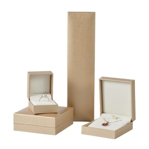 Product Golden Supplier Craft Paper Jewelry Box Luxury Leatherette Paper Jewelry Boxes Custom Jewelry Box Rectangular Square - Product Image 3