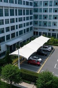 Couverture de <span class=keywords><strong>parking</strong></span> moderne de style industriel, abri d'ombrage, structure de membrane en tissu PTFE pour hôtels, villas, garages, utilisation en extérieur - Product Image 3