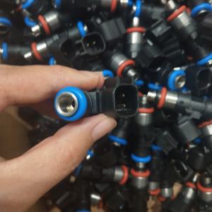 EV14 Aliran Dicocokkan 4x 1650cc Injektor Bahan Bakar Cocok untuk EVO Mesin 1 <span class=keywords><strong>2</strong></span> 3 Upgrade - Product Image 5