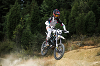 Su Rron UltraBee Adult Dirt Ebike 74V 60Ah Extreme Enduro Pit Bike ASR Traction Control 240mm Travel Trail Motorcycle