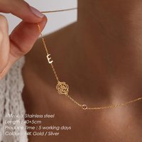 Collier EManco personnalisé avec pendentif lettre florale, chaîne en or, élégant, pour anniversaire, occasion spéciale, cadeau de bijoux pour les fêtes