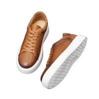 Chaussures de marche décontractées classiques pour hommes 2025, en cuir de veau véritable, baskets pour garçons, chaussures de skate, grande taille, personnalisation, usine de conception