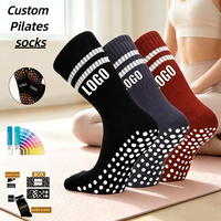 Chaussettes de Pilates respirantes personnalisées avec logo, en coton absorbant la transpiration, durables et douces, antidérapantes pour le sport en intérieur et l'entraînement