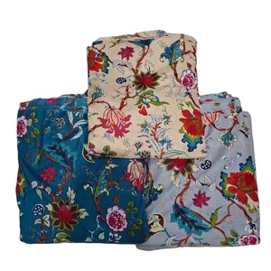 ชุดเดรสผ้าฝ้าย100% พิมพ์ลายหลายสีแอบสแตรกต์ทรงเรขาคณิต - Product Image 1