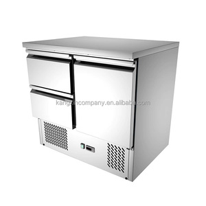 Restaurant en acier inoxydable <span class=keywords><strong>3</strong></span> <span class=keywords><strong>portes</strong></span> Bar Réfrigérateur <span class=keywords><strong>Table</strong></span> de préparation de salade - Product Image 3