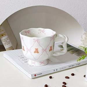 2025 Novo Urso Antigo Design Caneca De Café De Cerâmica Criativo Bonito Porcelana Copo De Água Com Coração Handle Home Presente - Product Image 5